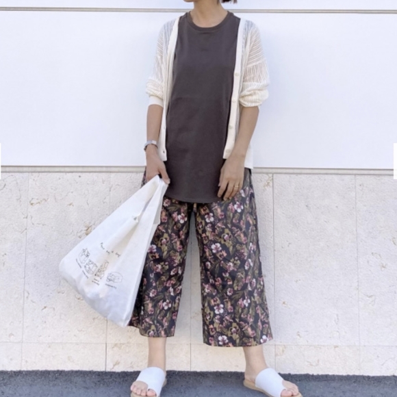 Uniqlo Floral Pants Size XXL - Picture 3 of 8